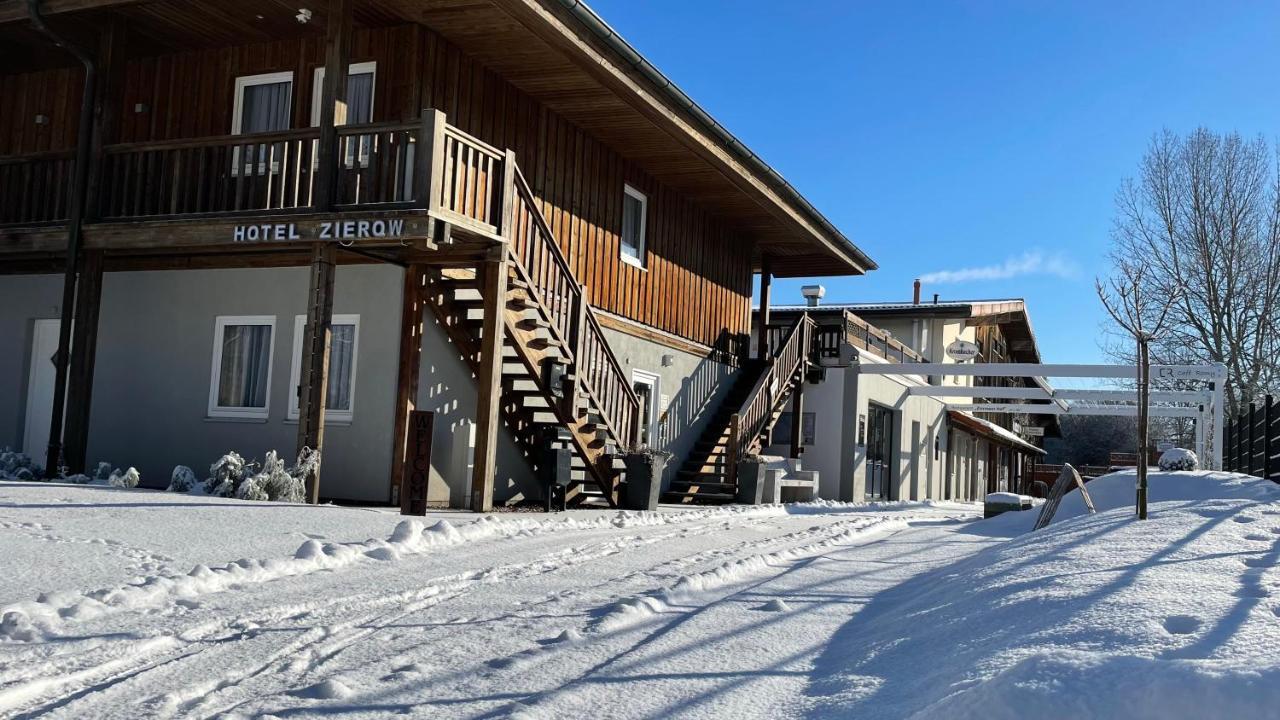 Hotel Zierow - Urlaub An Der Ostsee Exterior foto